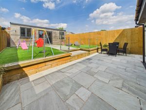 Photo 30- click for photo gallery